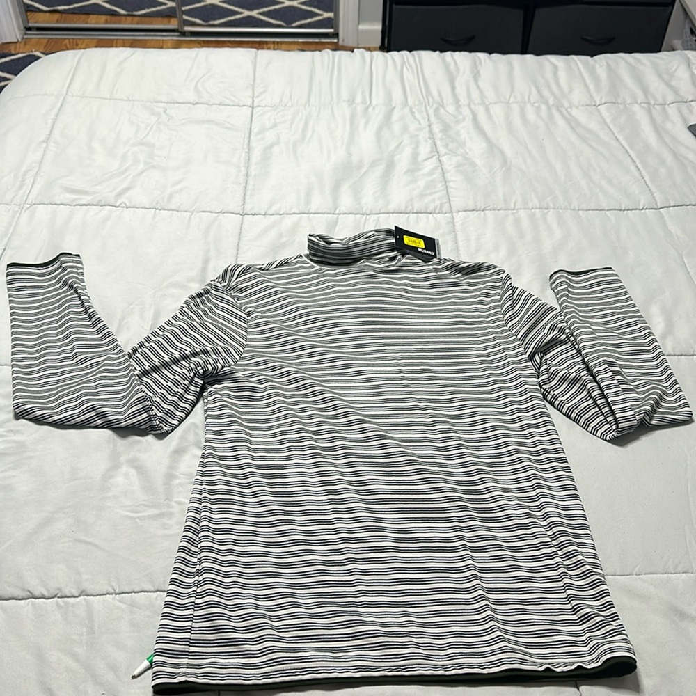 Murano liquid luxury slim fit size Medium gray, green, blue striped.
